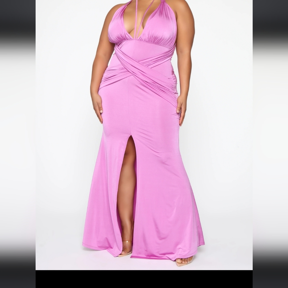 FASHIONNOVA Lilac strappy Maxi  XL Dress plus size stretch crossback  top lined